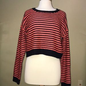 Forever 21 Bare Midriff Sweater S L